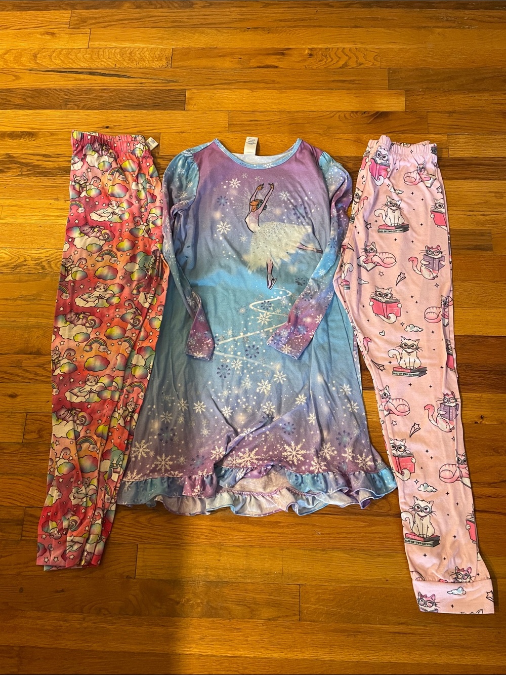 Children’s place pj set